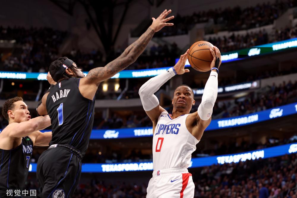 方球队的竞 方球队的竞