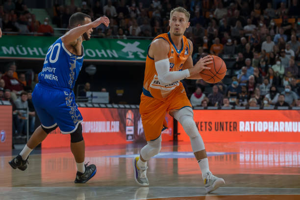 三分雨点燃 三分雨点燃