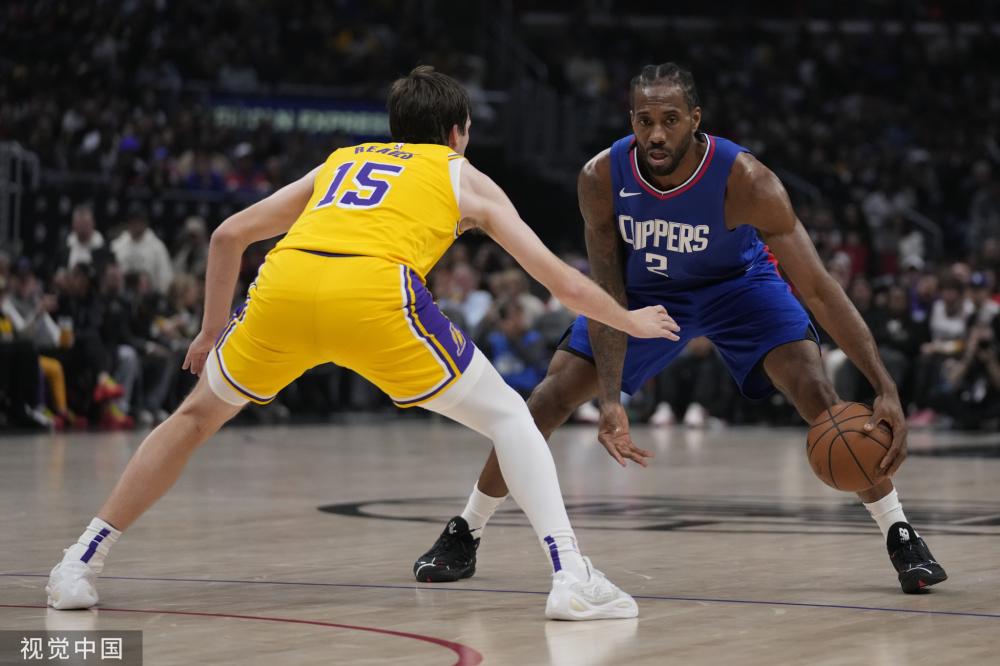 并伴随他标 并伴随他标