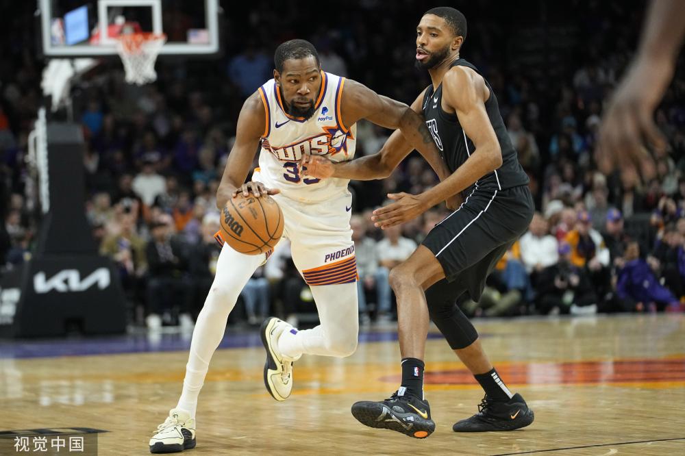 愿意再等一 愿意再等一